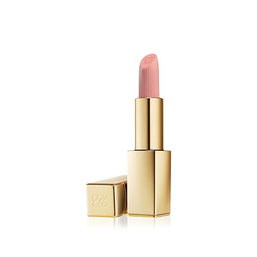 840 Show Stopper - A very light peach with a warm undertone