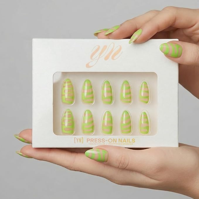 Mommi - Lime Green
