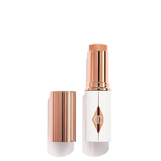 07 Medium - Medium with warm undertones