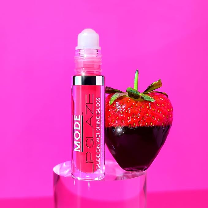 CHOCOLATE DIPPED STRAWBERRY