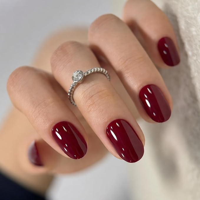 C1 - Classic Red Nails