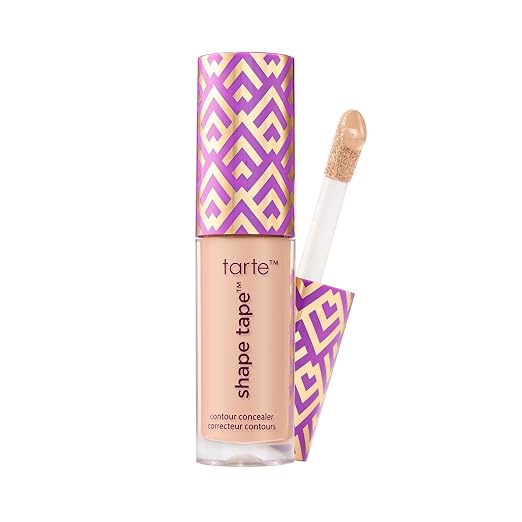 22B light beige (light skin with cool, pink undertones)