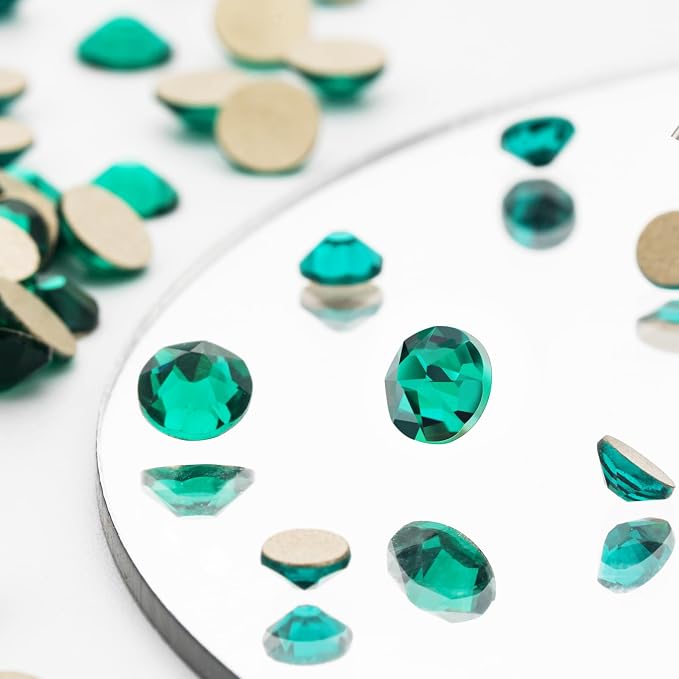 08-Green Zircon