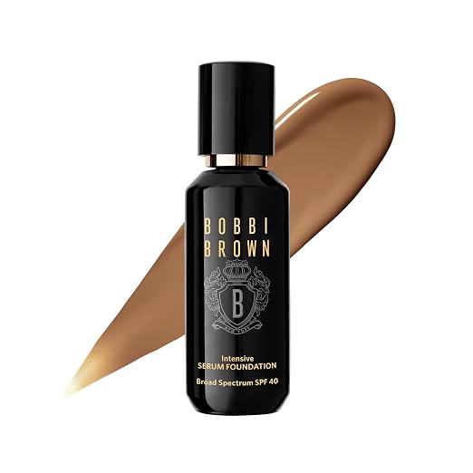 20 Warm Walnut (Deep brown with yellow undertones for deep skin)