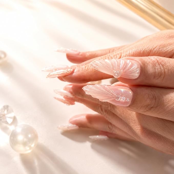 Glossy Pearl Medium Almond