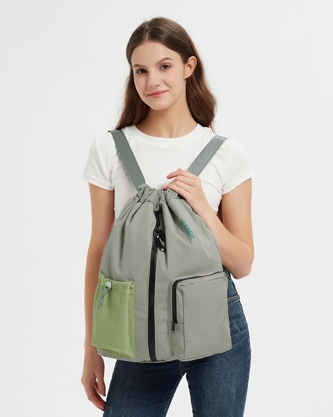 M, Dark Green
