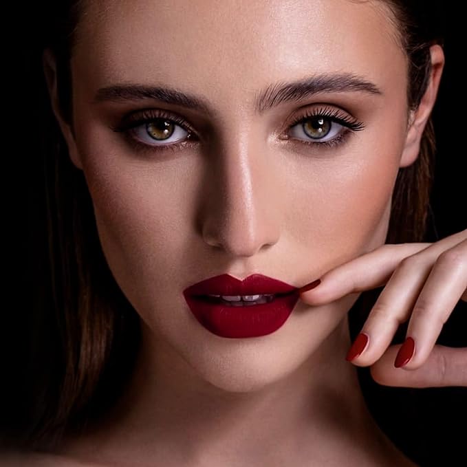 DarkRed/Nude