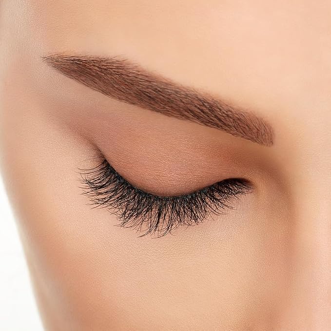 Naked Lashes 421