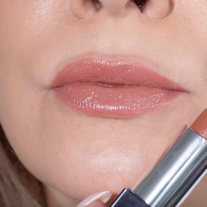 46 Naked Lips
