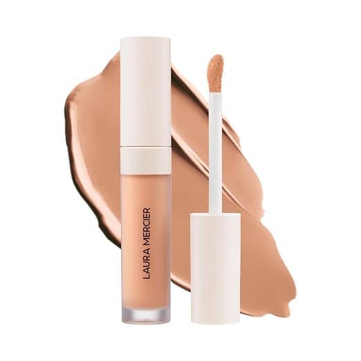 3W2 - light to medium, warm yellow undertones (12)