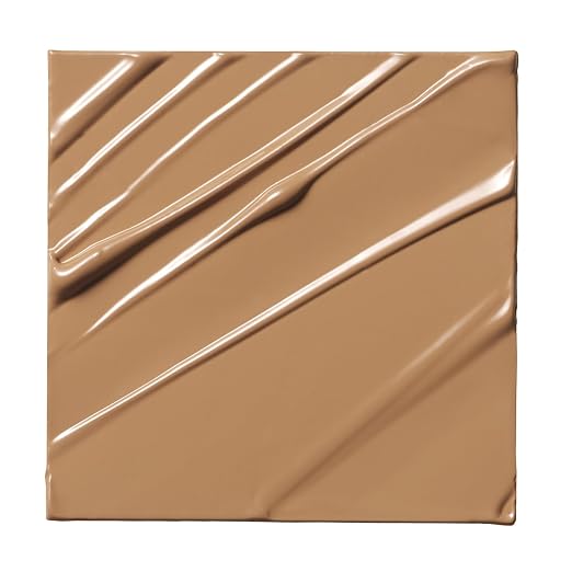 15NW - Medium with Neutral Warm Undertones