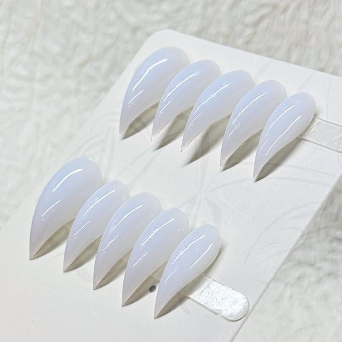 Medium Milky White