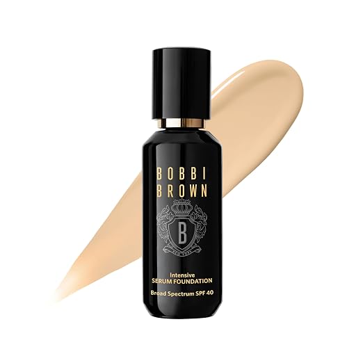 11 Beige (Light medium beige with a balance of pink and yellow undertones; for light to medium skin)