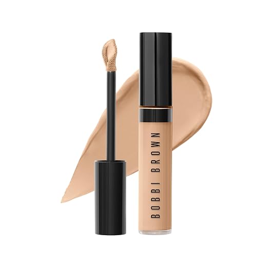 05 Warm Sand (Very light beige with yellow undertones; for very light skin)