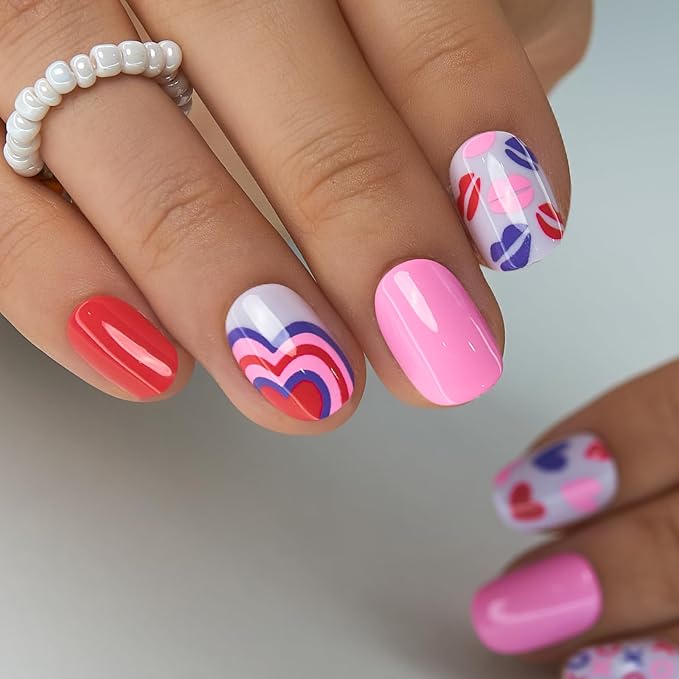 E8 - Cute Heart and Kiss Nails