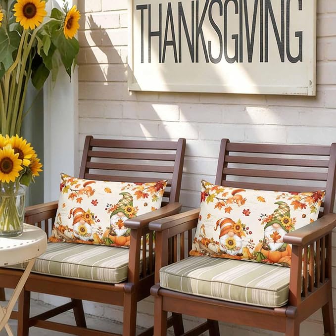 Sage Green，orange