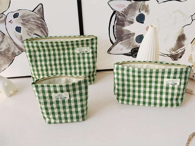 001 SX427 Green Gingham Canvas