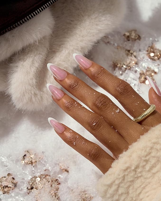 01 M - Almond French in Pink Glitter Base