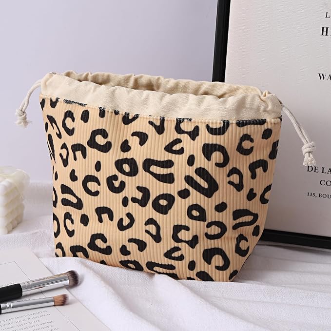 09Khaki Leopard Print