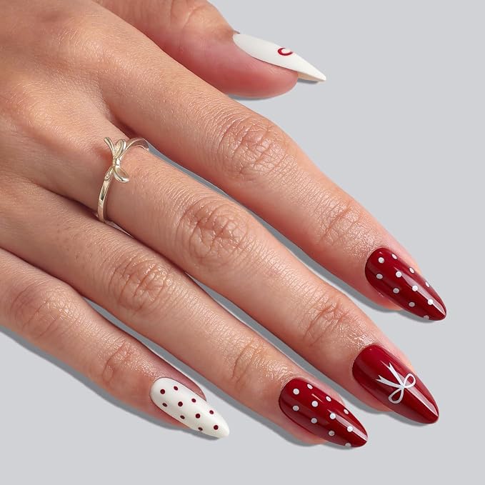 Red & White Twist