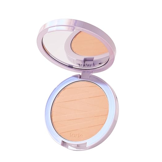 22N light neutral(light skin with a balance of warm & cool undertones)