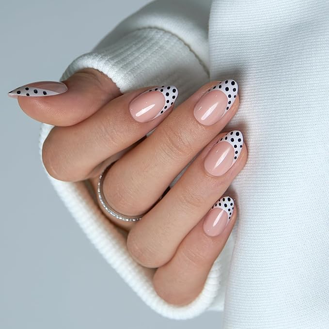 B5 - Black Polka Dot