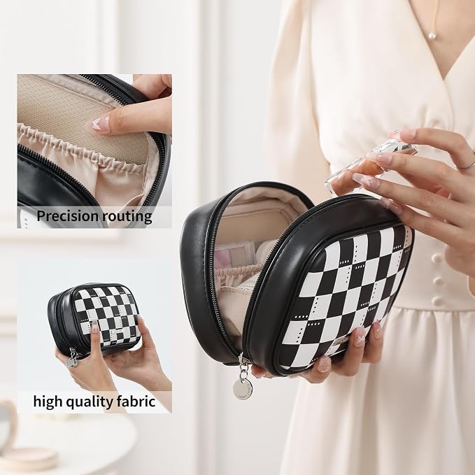 AE-Black Checkered