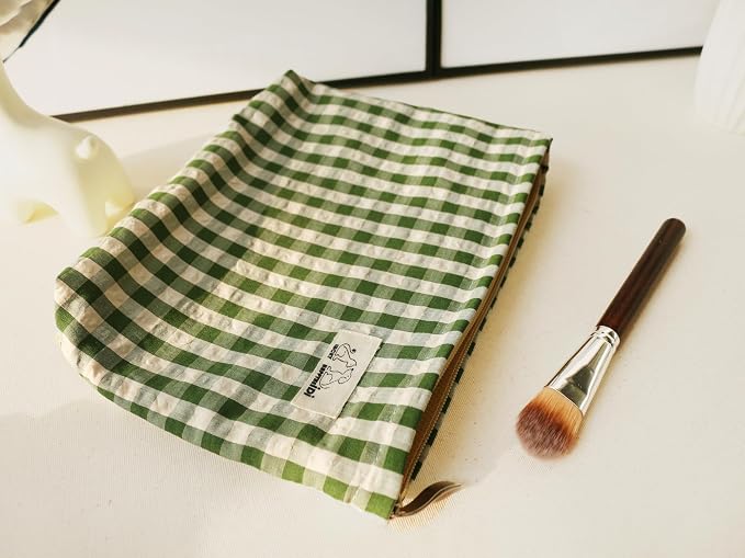 001 SX427 Green Gingham Canvas