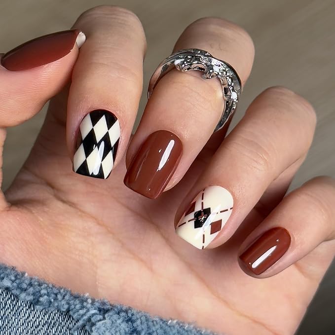 Geometric Brown Black