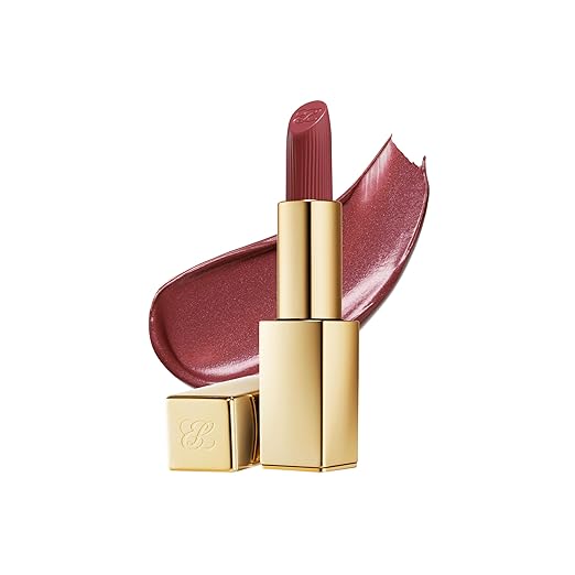 563 Hot Kiss - A reddish plum with a blue-pearl finish