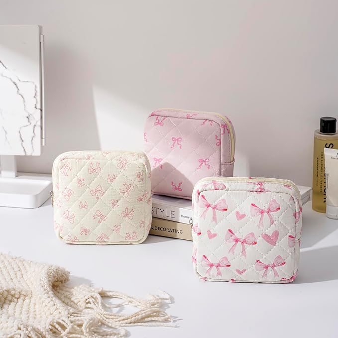 11Small pink bow