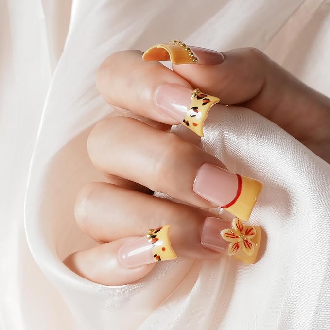 Blush Yellow Leopard Bloom