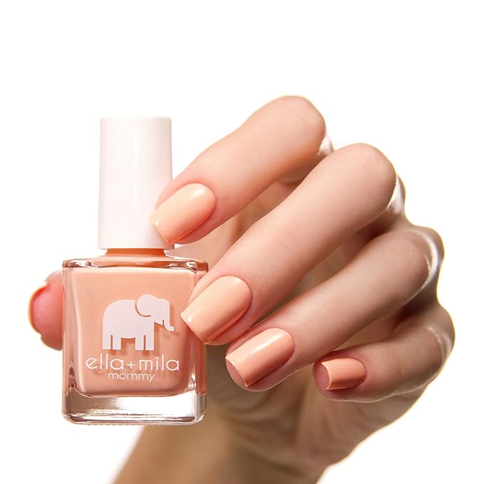 Nude Attitude