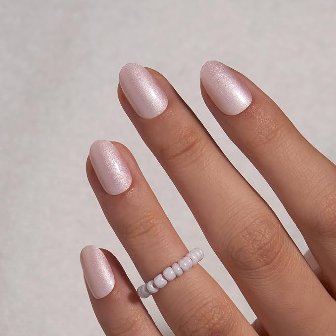 B9 - Milky Pearl White