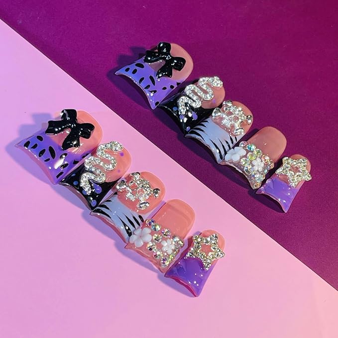 Skull Rhinestones
