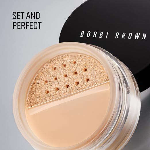 04 Warm Natural (Dark beige; sets and controls shine on medium skin; ideal if you wear Bobbi Brown f