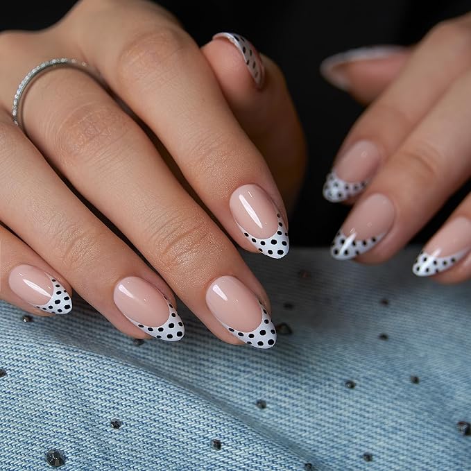 B5 - Black Polka Dot