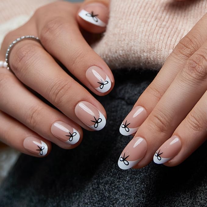 C9 - French Nails with Black Bows