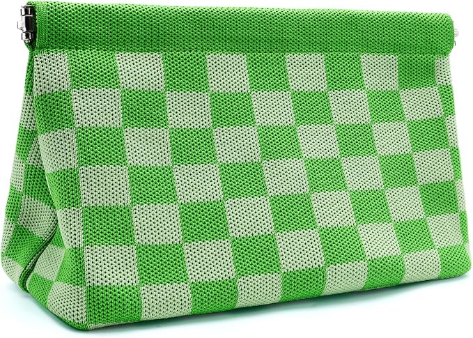 A_Light Green-Green