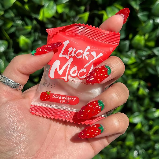 Strawberry Medium Almond