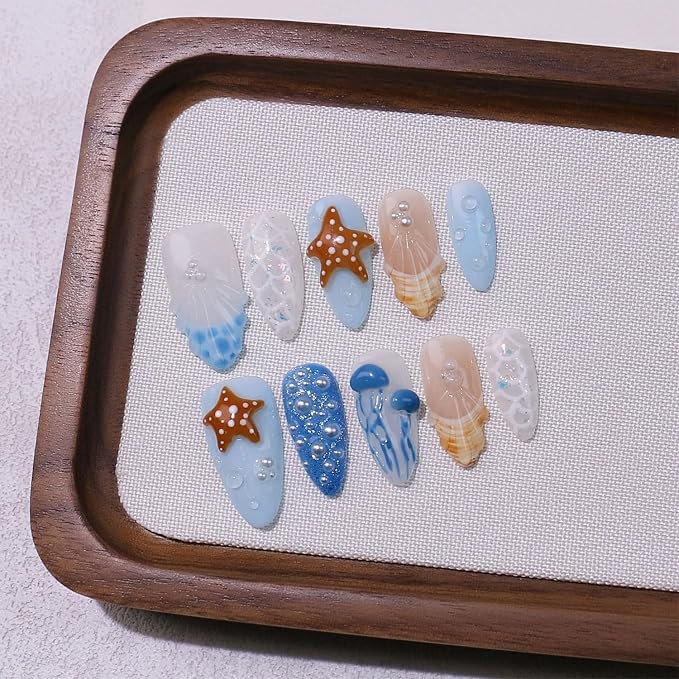 Handmade Almond Nails 34