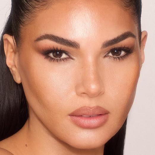 07.5 Medium - Medium with neutral undertones