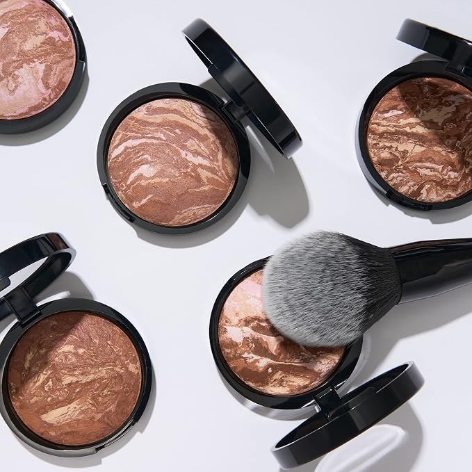Fair + Classic Bronzer Brush