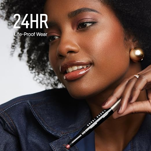 05 Silk/Rich Navy (Silk: A shimmering neutral beige, shimmer; Rich Navy: A rich navy blue, matte)