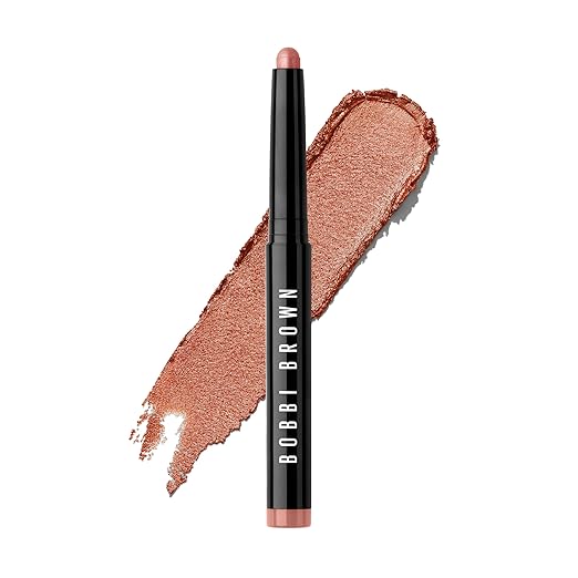 10 Blushing Peach (A light peachy champagne)