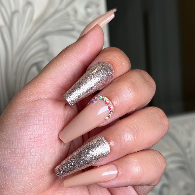 Nude Babe