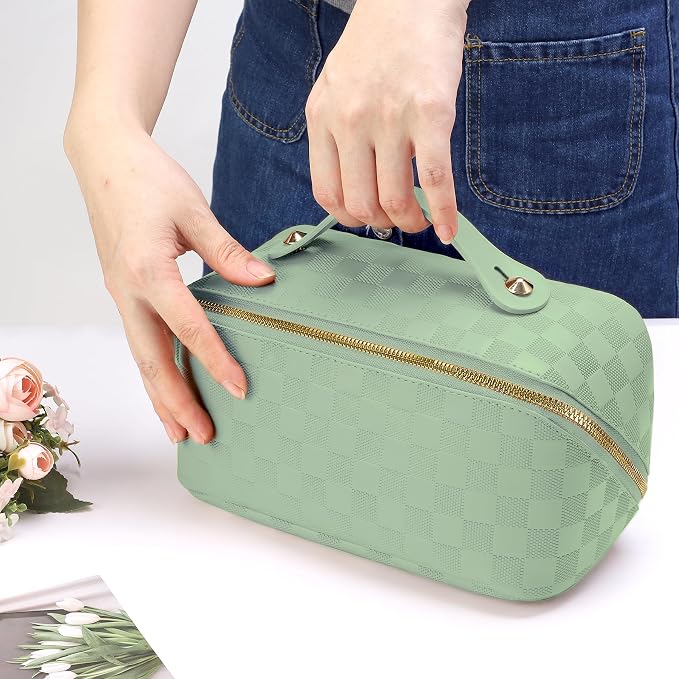 checkered green