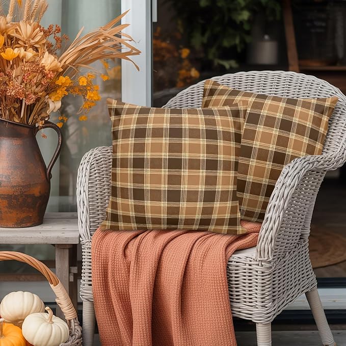 Chestnutbrown,tanbeige,cream,taupe