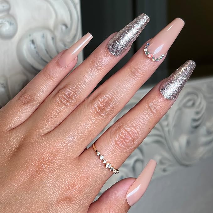 Nude Babe