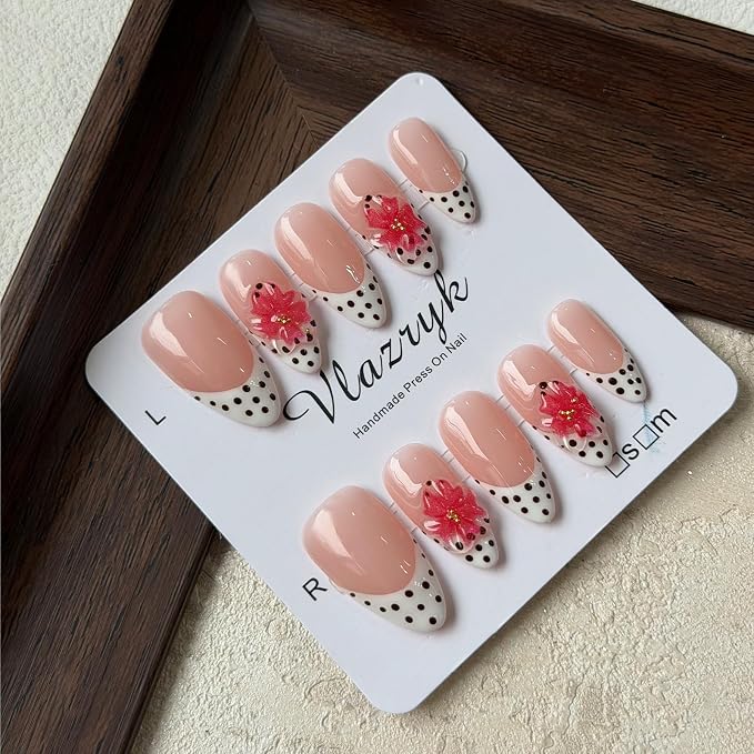 Polka dot flowers